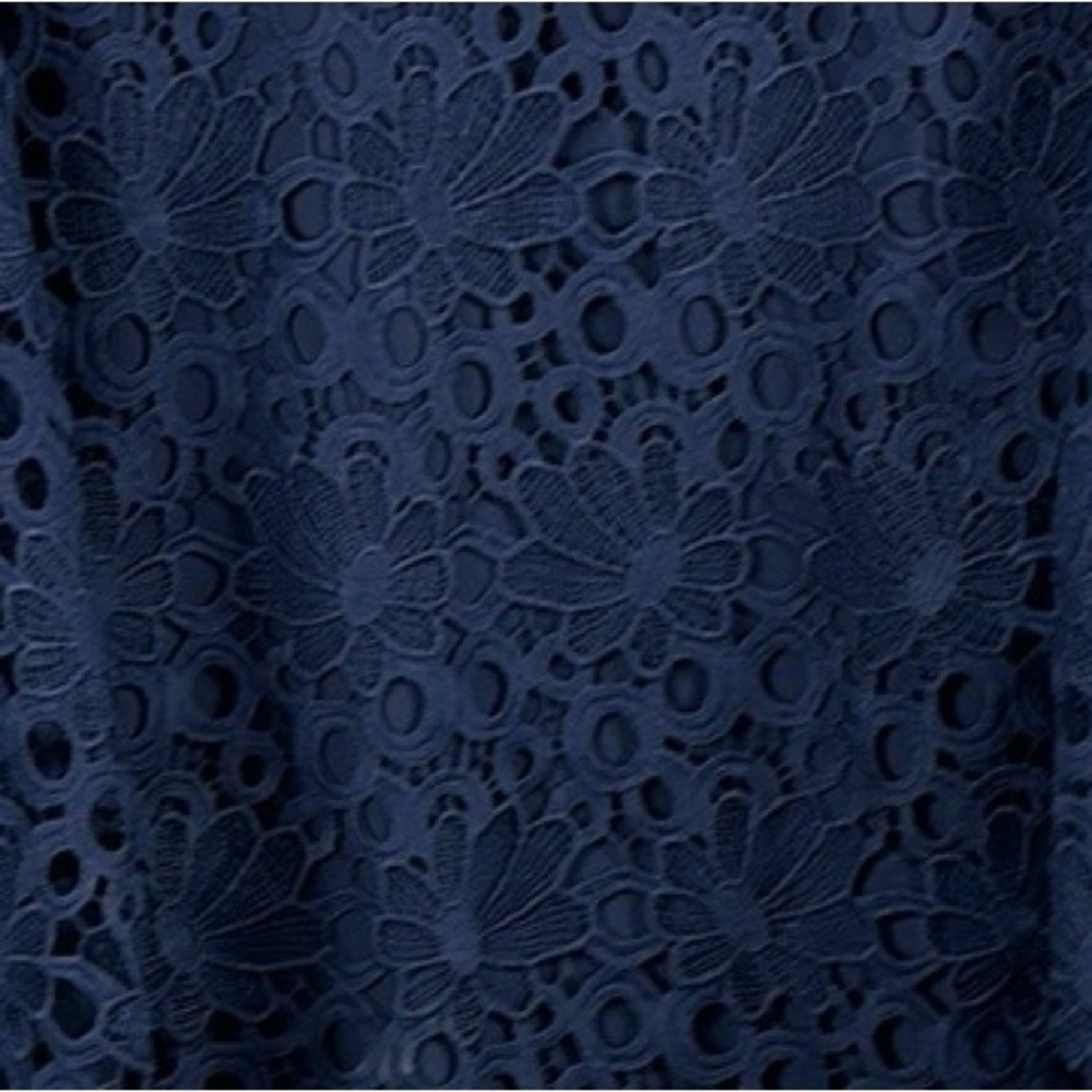 Nanette Lepore Dark Navy Crochet Eyelet Split Bell Sleeve Shift Dress Size 12 - Picture 10 of 10